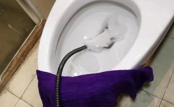 金城江马桶疏通